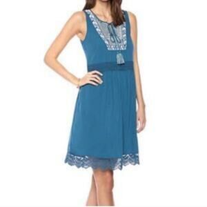 Ella Moon Emorie Embroidered Boho Dress NWT